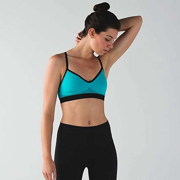 Lululemon Hold Your Om Colorblock Seamless Bra II in Heathered Peacock Blue - Picture 4 of 12